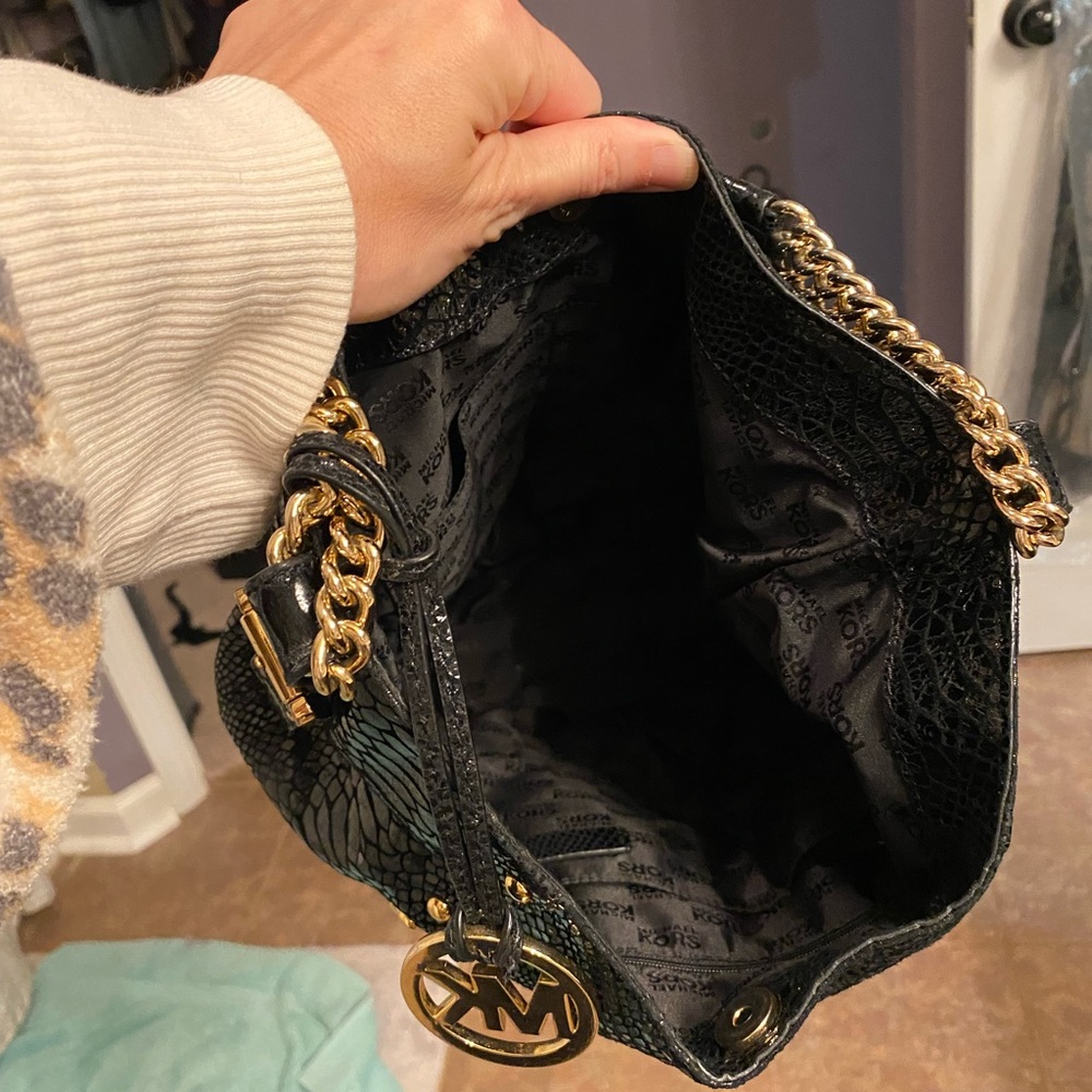 Michael Kors black shiny snakeskin purse - Picture 4 of 7